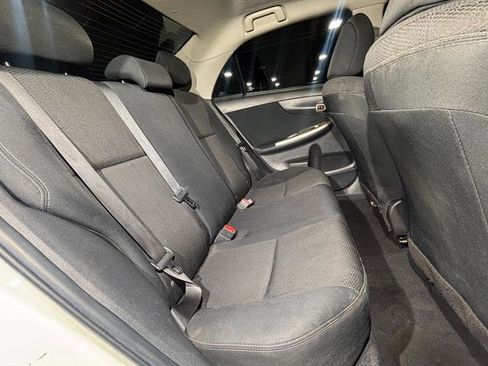 Used 2012 Toyota Corolla S image 12
