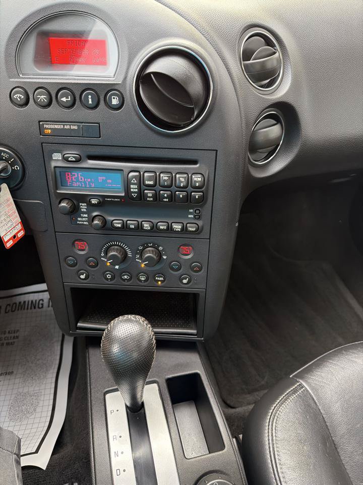 Used 2008 Pontiac Grand Prix GXP FWD image 13