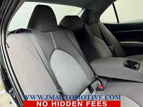 Used 2023 Toyota Camry LE image 18
