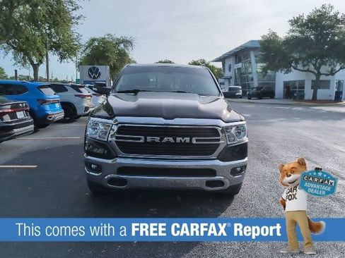 Used 2021 RAM 1500 2WD Crew Cab image 2