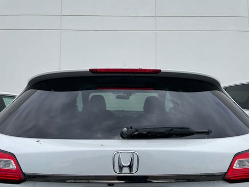Used 2019 Honda HR-V EX image 7