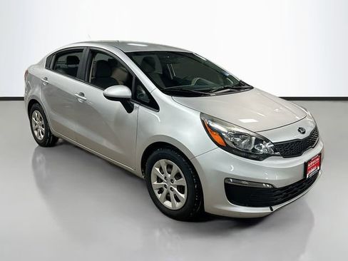 Used 2017 Kia Rio LX w/ Power Package image 3
