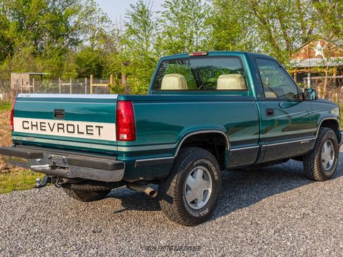 Used 1997 Chevrolet Silverado 1500 4x4 Regular Cab image 8