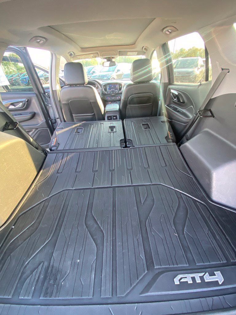 Used 2024 GMC Terrain AT4 w/ Infotainment Package II AWD/4WD image 29