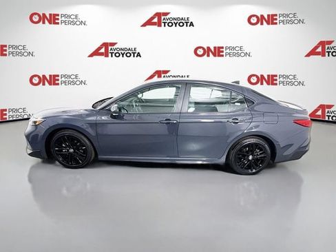 Certified 2025 Toyota Camry SE FWD image 5