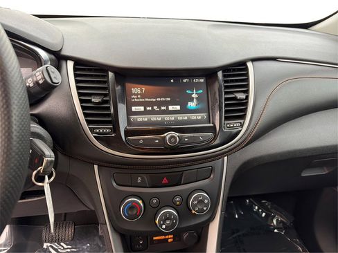 Used 2017 Chevrolet Trax LS image 14