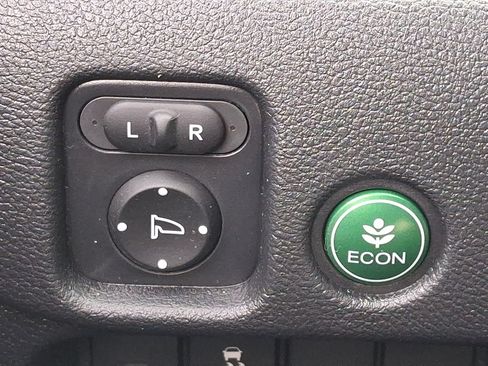 Certified 2024 Honda Ridgeline Sport image 23