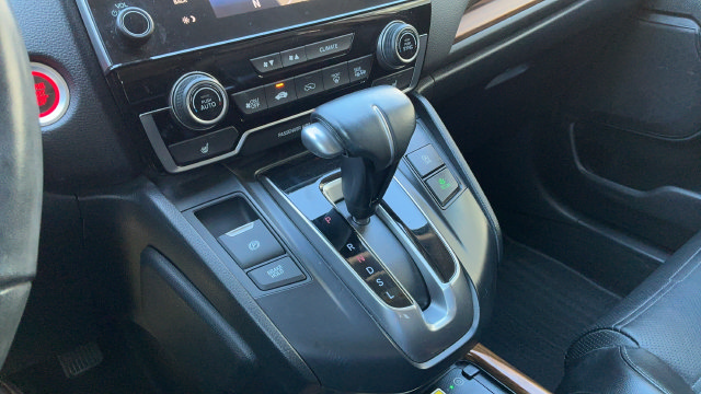 Used 2020 Honda CR-V Touring image 18