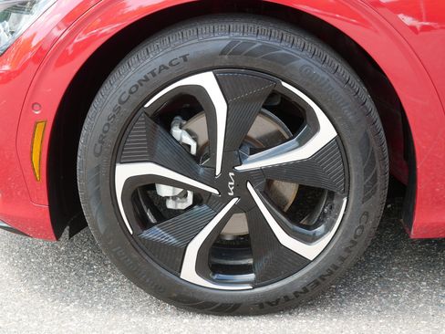 Certified 2024 Kia EV6 GT-Line AWD/4WD image 15