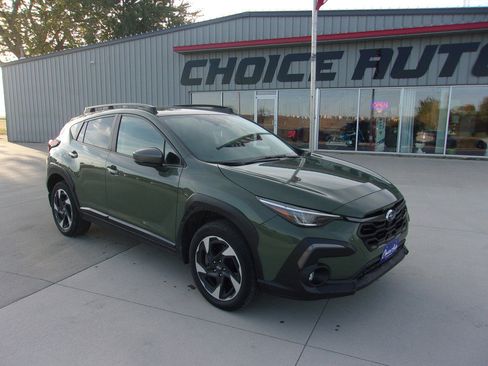 Used 2024 Subaru Crosstrek 2.5i Limited image 1