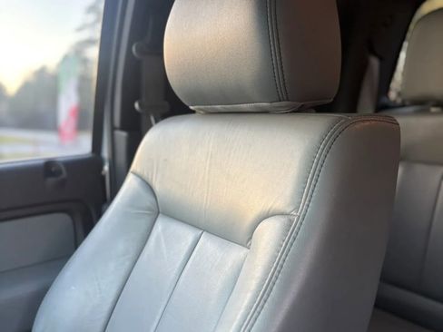 Used 2014 Ford F150 XLT w/ Equipment Group 302A Luxury AWD/4WD image 26