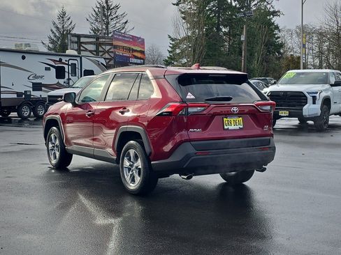 New 2025 Toyota RAV4 XLE image 4