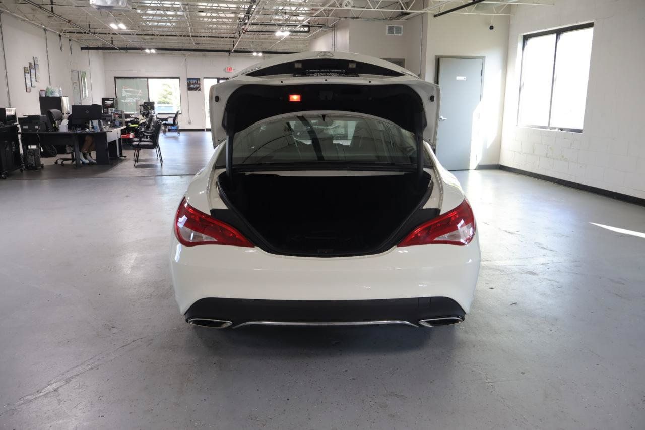 Used 2018 Mercedes-Benz CLA 250 4MATIC image 8
