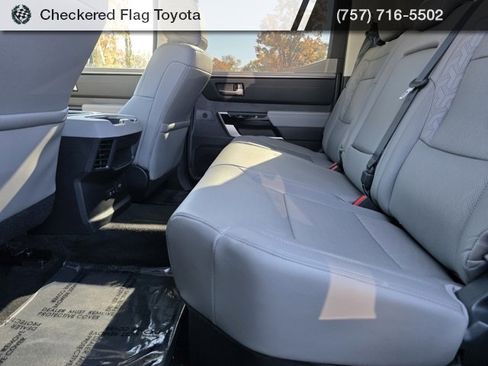 Used 2023 Toyota Tundra Limited image 23