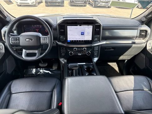 Used 2025 Ford F150 Lariat AWD/4WD image 6