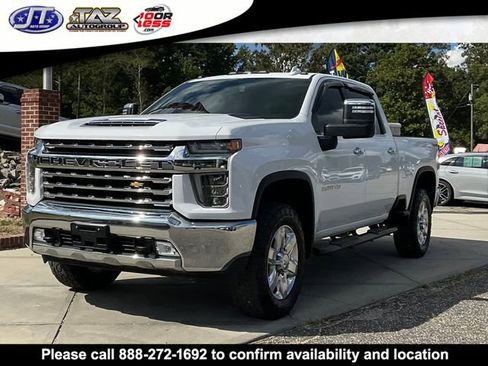Used 2020 Chevrolet Silverado 2500 LTZ w/ LTZ Convenience Package image 3