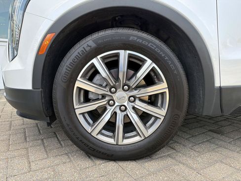 Used 2023 Cadillac XT4 Sport AWD/4WD image 10