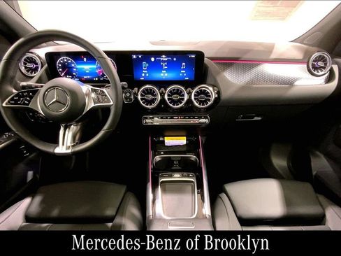 Certified 2026 Mercedes-Benz GLA 250 4MATIC image 17