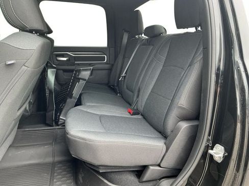 New 2026 RAM 2500 Big Horn AWD/4WD image 23