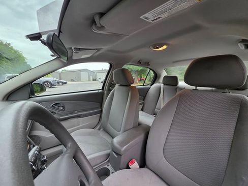 Used 2007 Chevrolet Malibu LS FWD image 15