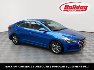 Used 2017 Hyundai Elantra SE video 1