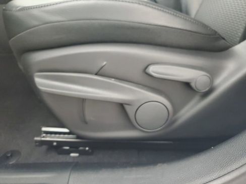 New 2026 Jeep Compass Latitude image 28