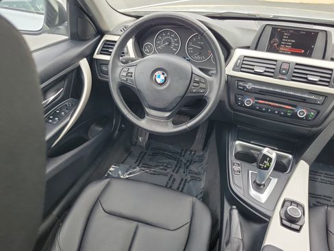 Used 2015 BMW 320i xDrive Sedan AWD/4WD image 14