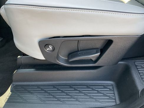 Used 2025 Hyundai Palisade SEL FWD image 10