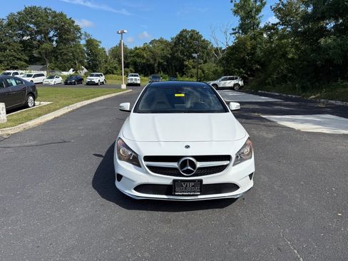 Used 2019 Mercedes-Benz CLA 250 4MATIC image 2