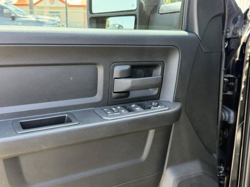 Used 2025 RAM 2500 Tradesman AWD/4WD image 12