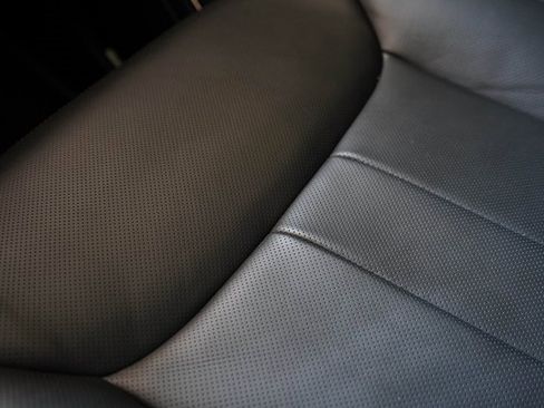 Used 2023 Land Rover Range Rover Sport SE image 31