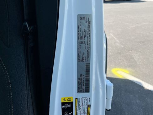 Used 2025 Jeep Wrangler Unlimited Sahara image 29