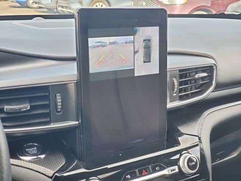 Used 2023 Ford Explorer ST w/ Equipment Group 401A image 18