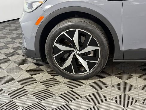 Used 2023 Volkswagen ID.4 Pro S AWD/4WD image 12