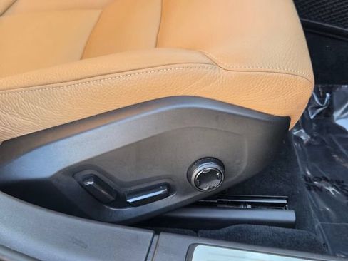 Used 2017 Volvo S90 T6 Momentum w/ Vision Package AWD/4WD image 23