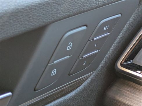 Used 2023 Audi Q5 e Premium Plus w/ Premium Plus Package image 21