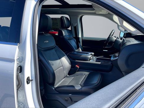 Used 2021 Ford F150 Lariat w/ Equipment Group 502A High image 7