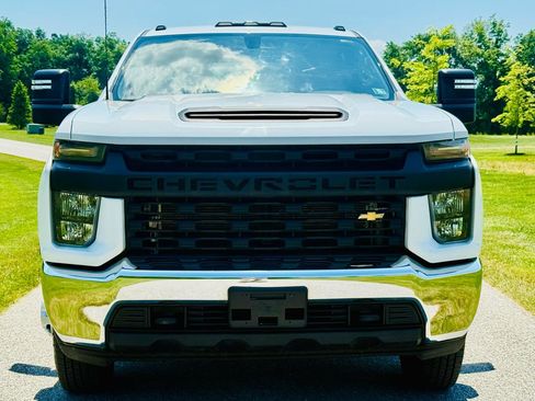 Used 2021 Chevrolet Silverado 3500 W/T w/ WT Convenience Package AWD/4WD image 9
