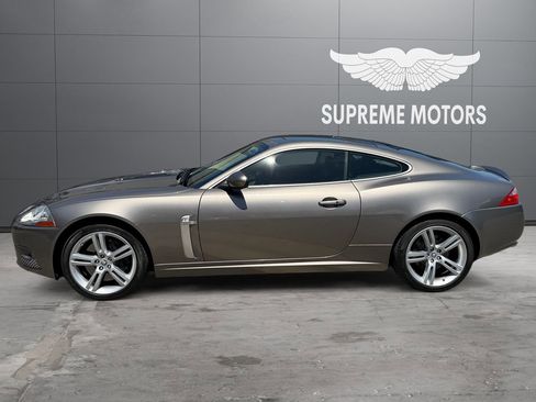 Used 2009 Jaguar XKR R image 4