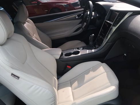 Used 2017 INFINITI Q60 3.0t w/ Cargo Package image 23