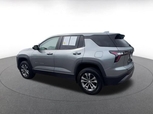 Used 2025 Chevrolet Equinox LT FWD image 10