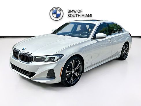 Used 2024 BMW 330i Sedan w/ Premium Package image 3