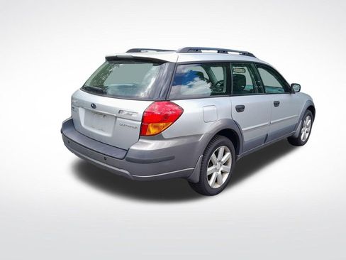Used 2007 Subaru Outback 2.5i AWD/4WD image 8