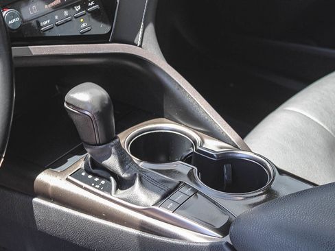 Certified 2023 Toyota Camry SE FWD image 19