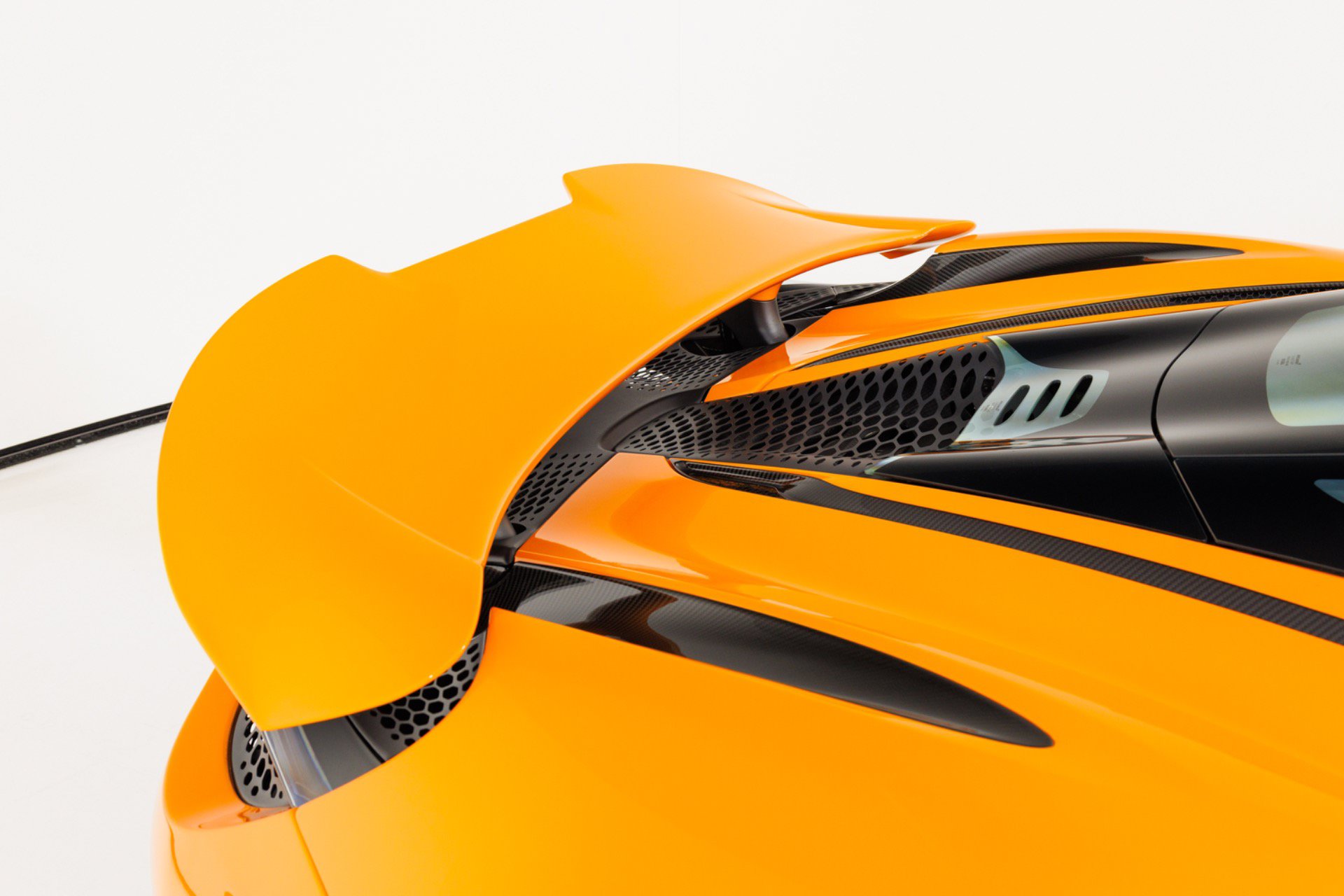 Used 2021 McLaren 765LT RWD image 80