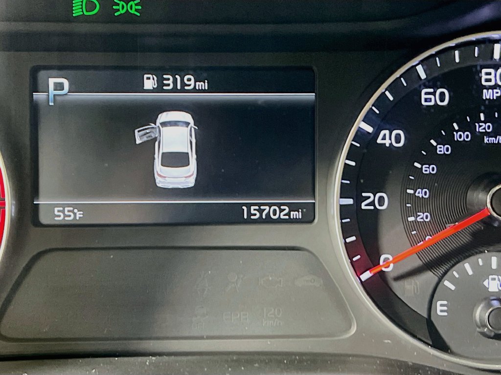 Used 2024 Kia Forte LXS FWD image 11