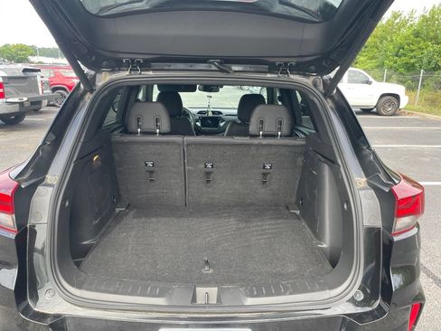 Used 2022 Chevrolet TrailBlazer RS w/ Sun and Liftgate Package FWD image 18