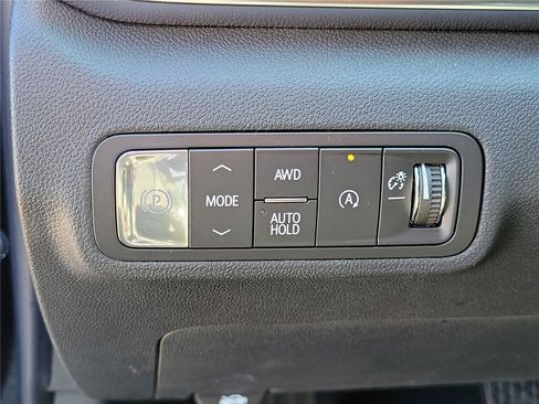 New 2026 GMC Terrain Denali AWD/4WD image 23