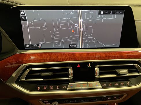 Used 2021 BMW ALPINA XB7 image 22