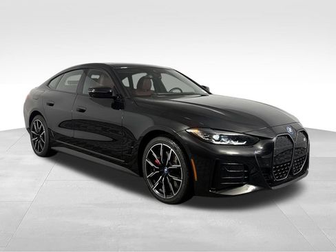 Used 2023 BMW i4 eDrive40 w/ M Sport Package RWD image 4